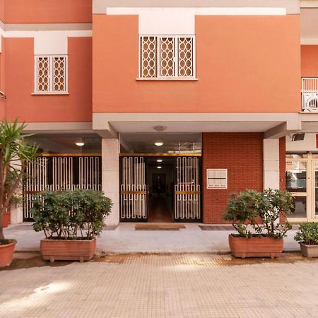 Joivy Delightful 3-Bed Flat With Balcony Apartment โรม ภายนอก รูปภาพ