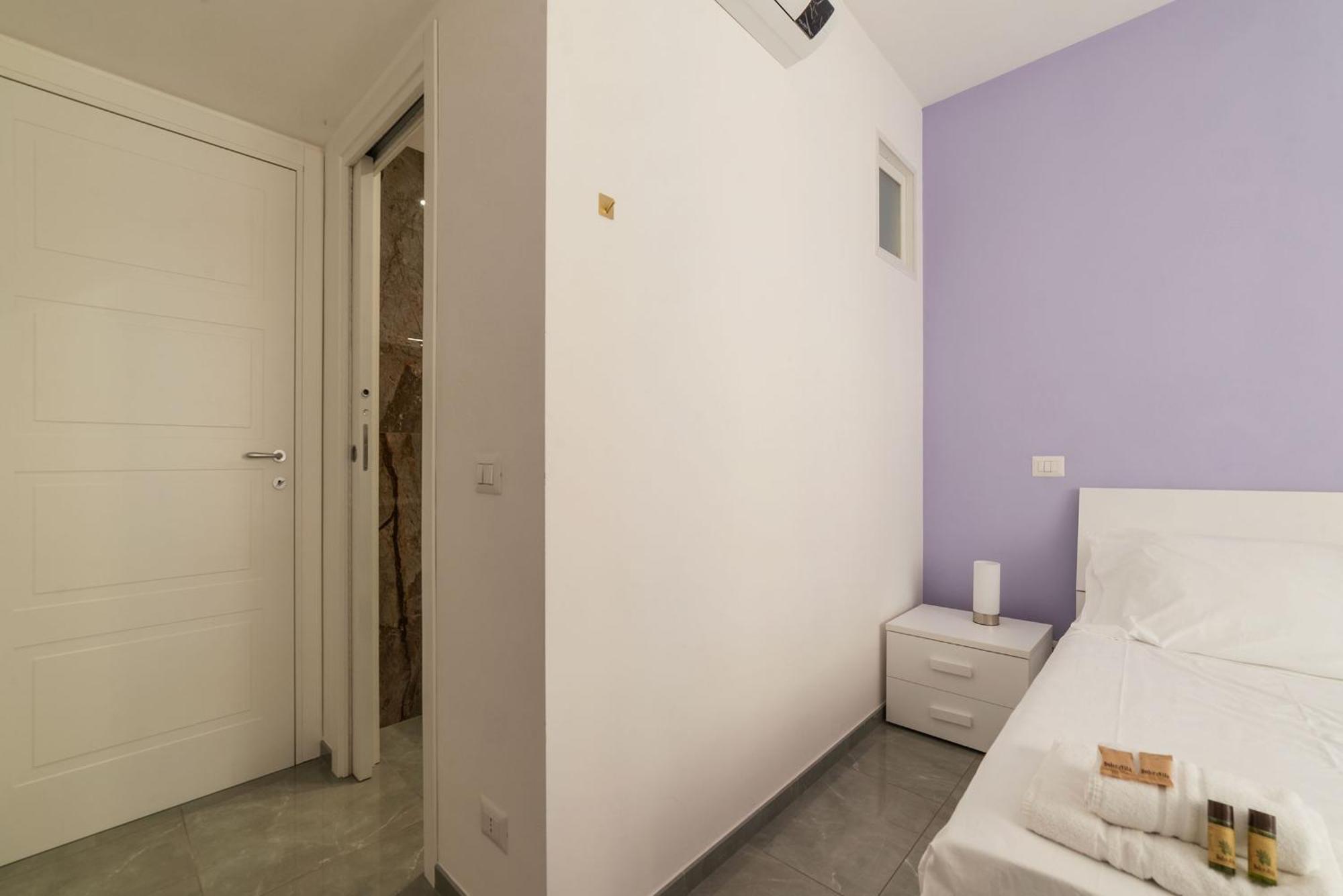 Joivy Delightful 3-Bed Flat With Balcony Apartment โรม ภายนอก รูปภาพ